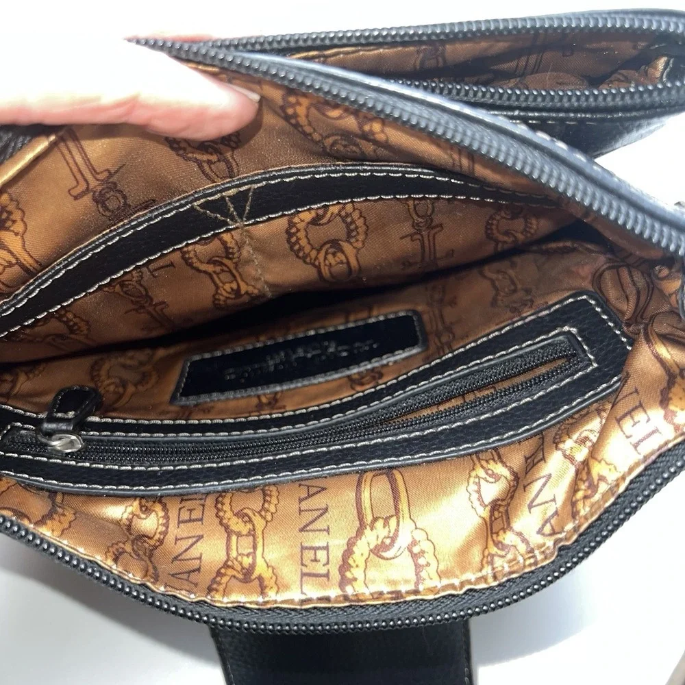 Tignanello Black Pebbled Leather  Crossbody Organizer Purse